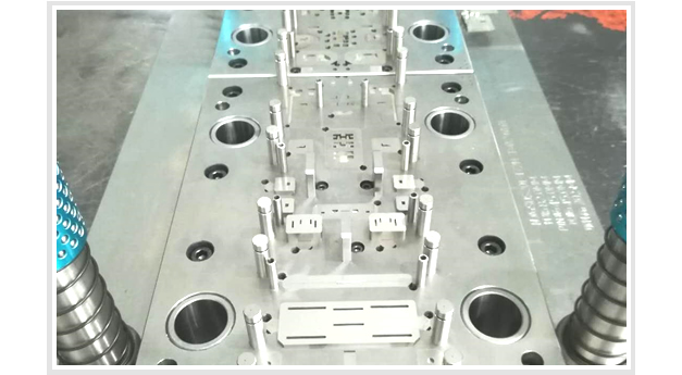 ���ƛ_��ģ��